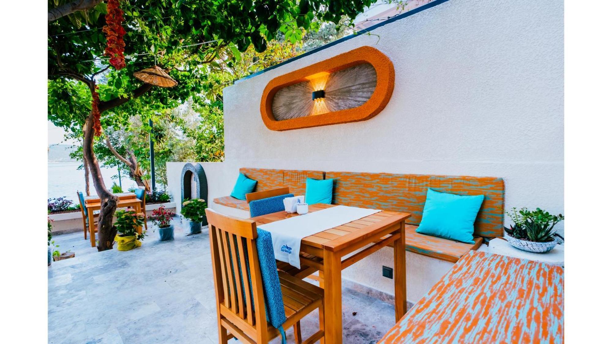 Sardunya Andifli Otel Kaş Exteriér fotografie